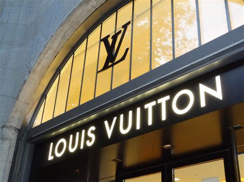 investing louis vuitton